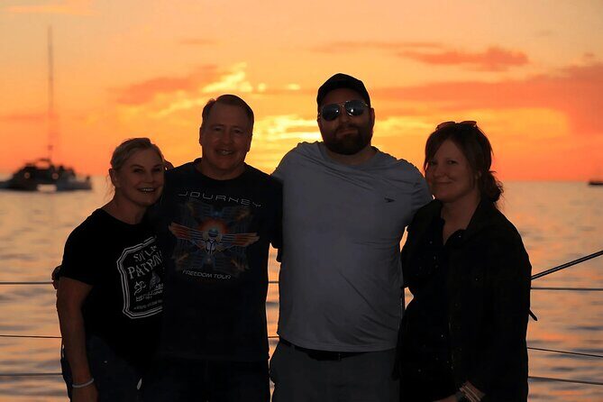 Cabo Sunset Catamaran Cruise: El Arco & Open Bar Experience - Who Is This Tour Best For?