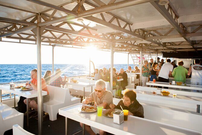 Cabo Sunset Dinner Cruise: Fajitas, Lands End and Party - Who This Cruise Is Best For