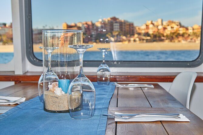 Cabo Sunset Dinner Cruise with Live Music & Open Bar on Cabo Wave - Who Would Love This Tour?