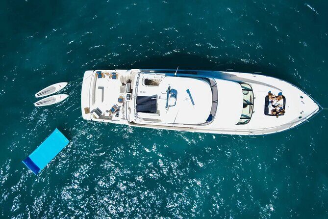 Cabo Yacht: Mexican Food, Premium Open Bar & Ocean Adventures - Key Points