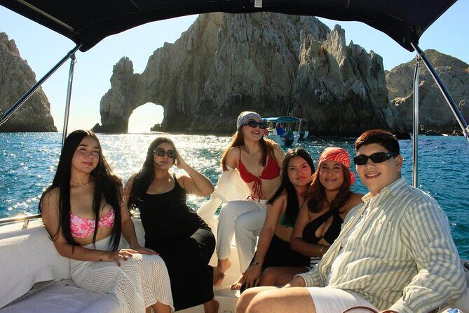 Cabo Yacht Tour Arch, Pelican Rock, Snorkeling & Landmarks - An In-Depth Look at the Cabo Yacht Tour Experience