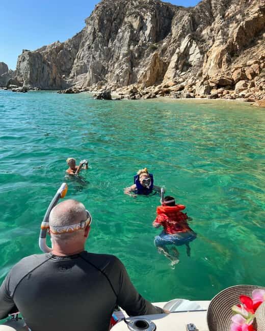 Cabo Yacht Tour Arch, Pelican Rock, Snorkeling & Landmarks - Key Points
