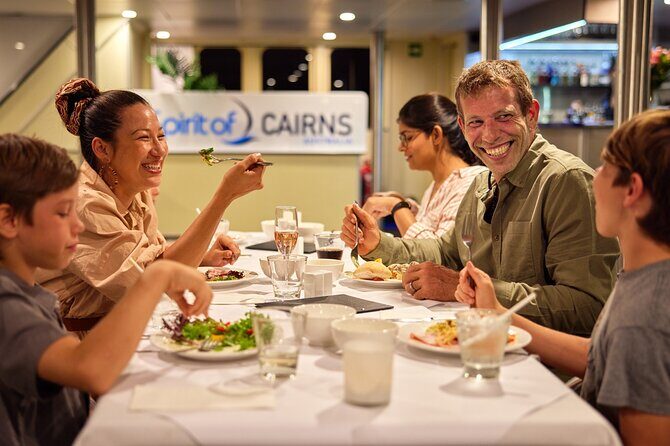 Cairns Catamaran Harbour and Dinner Cruise - FAQ