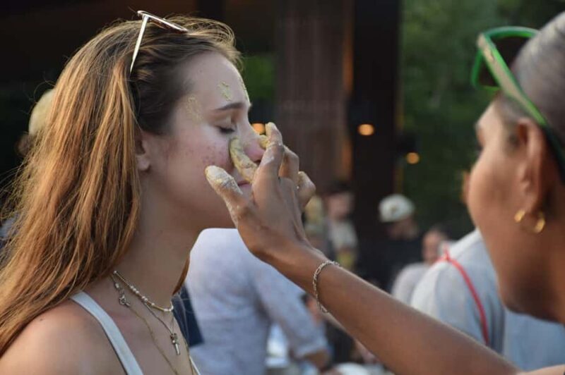 Cairns: Immersive Small Group Indigenous Cultural Experience - A Closer Look at the Experience