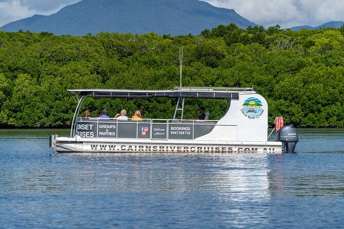 Cairns Trinity Inlet Sightseeing Safari - An In-Depth Look at the Cairns Trinity Inlet Sightseeing Safari