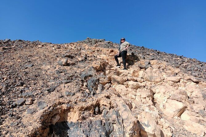 Cairo: 2-Day Bahariya Oasis Tour & White and Black Deserts camping - Practical Considerations