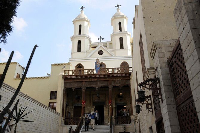 Cairo 2-Day Private Tours Pyramids Museum Citadel Khan El Khalili With Lunch - Discovering Cairo in Two Days: A Detailed Look