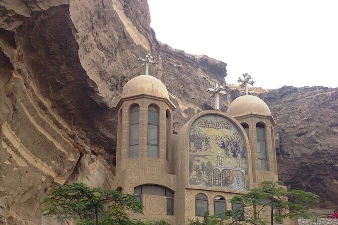 Cairo Cave Church Monastery St Simon Garbage City Private Tour - Exploring Cairo’s Hidden Christian Treasures: The Cave Church Monastery and Garbage City Tour