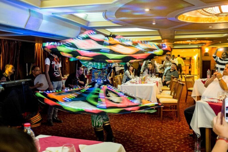 Cairo: Dinner Cruise on the Nile River - Key Points