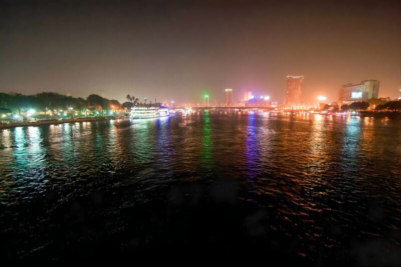 Cairo: Dinner Cruise on the Nile River with Entertainment - The Guides and Service: Friendly and Knowledgeable