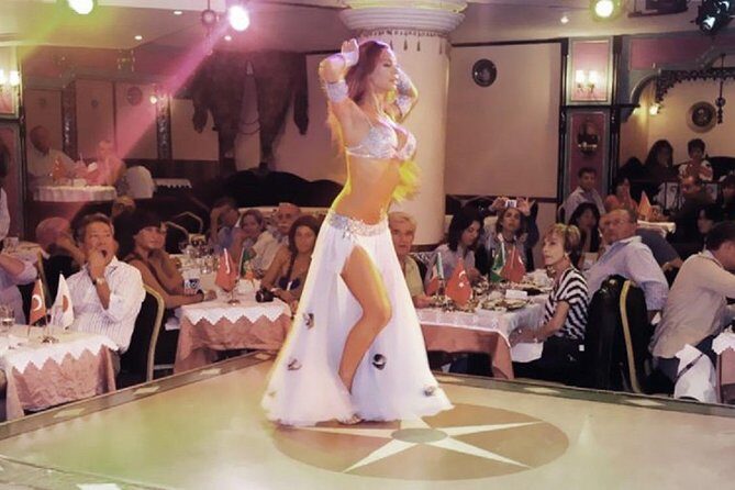 Cairo dinner Cruise with Belly dancer show - An In-Depth Look at the Nile Dinner Cruise Experience