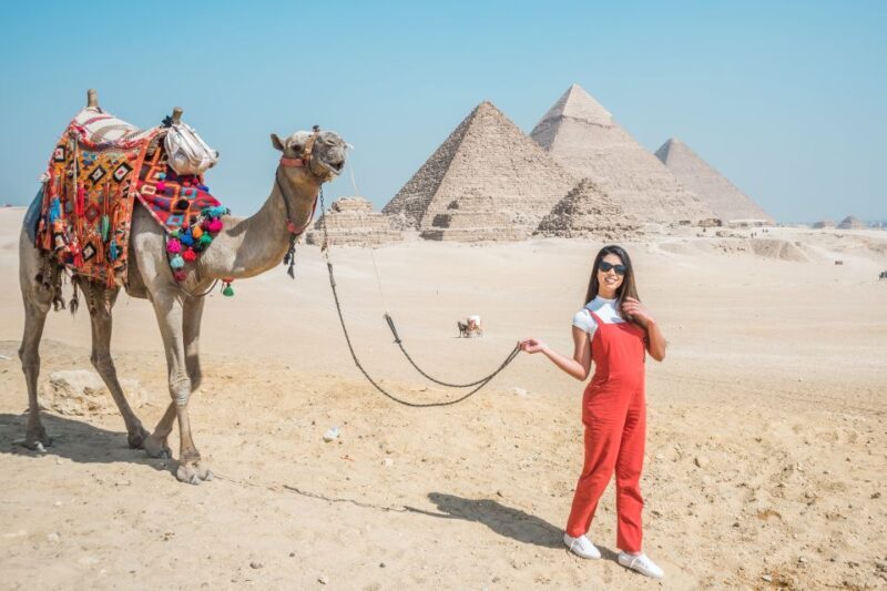 Cairo: Female-Guided Pyramids, Bazaar, and Museum Tour - Practical Tips for Travelers