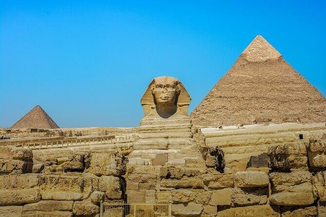 Cairo/Giza: 2-Day Pyramid, Museum, Bazaar Private Tour - Who Should Consider This Tour?