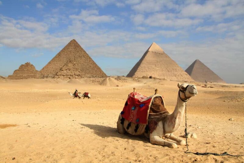 Cairo: Giza Pyramids, Sakkara and Dahshur Private Day Tour - Key Points