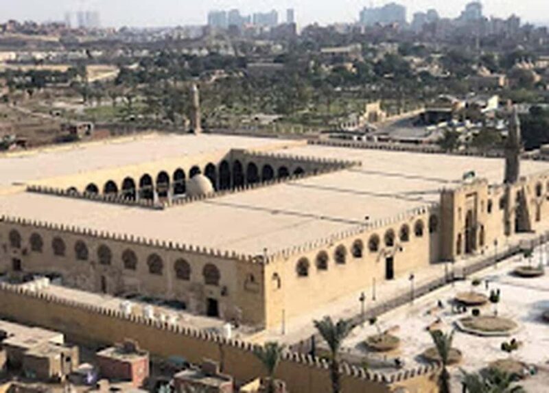Cairo: Guided tour with Mosque of Amr ibn al-As - The Mosque of Amr ibn al-As: First Impressions