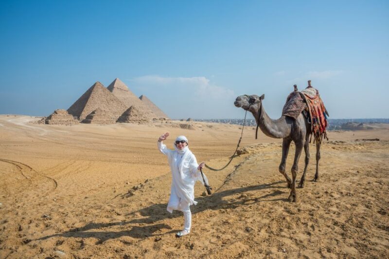 Cairo: Half Day Pyramids Tour by Camel or Horse Carriage - FAQ