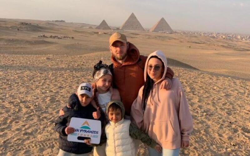 Cairo: National Museum, Egyptian Museum & Giza Pyramids Tour - Authentic Experiences and Traveler Feedback