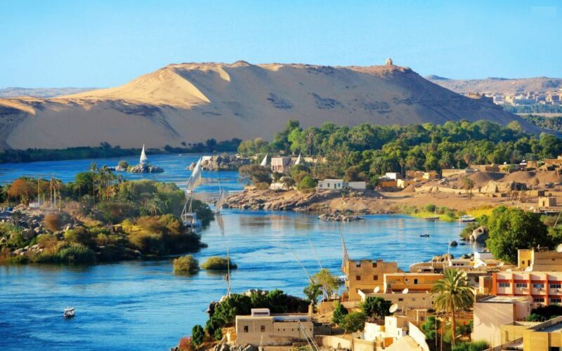 Cairo & Nile: 7-Day Hotel Stay & Cruise Package with Flights - Who Will Love This Tour?