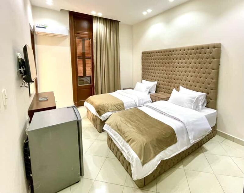 Cairo on a Budget: 4-Night Stay & Guided City Highlights - Authenticity and Practical Insights