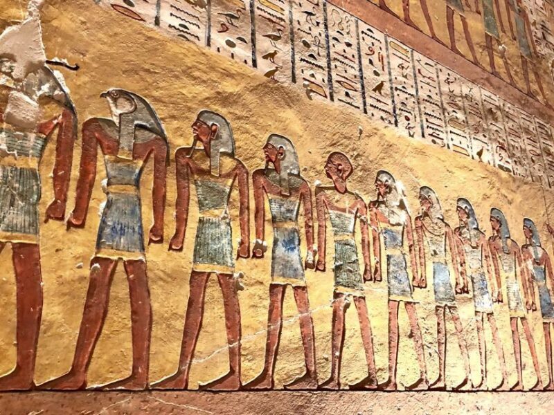 Cairo: Private Luxor Day Tour with Entrance fees by Flights - Exploring the Luxor Day Trip from Cairo