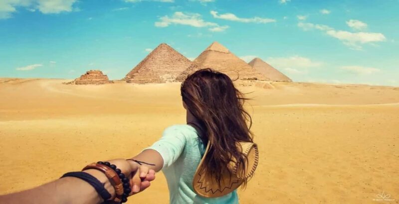 Cairo Private Tour: Egyptian Museum, Pyramids & Local Lunch - Key Points