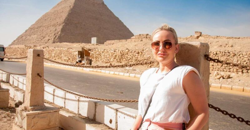 Cairo: Pyramids, Bazaar & Museum with Female Guide - An In-Depth Look at the Tour