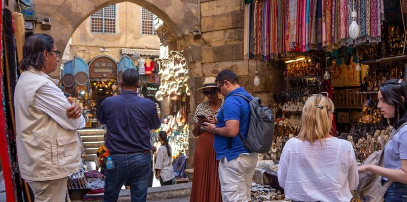 Cairo: Salah El Din Citadel and Old Cairo Bazar Guided Tour - The Vibrant Khan el-Khalili Bazaar