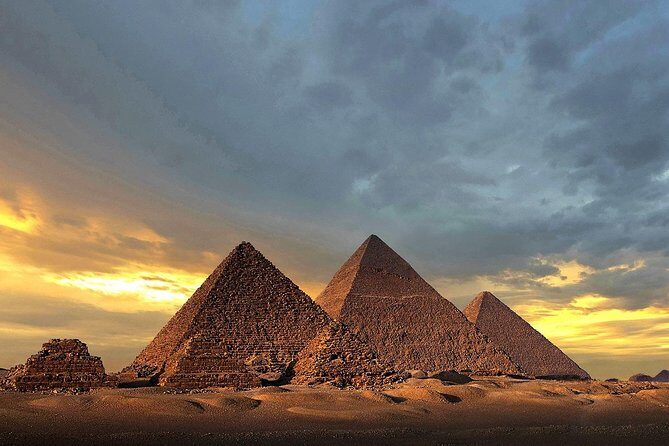 Cairo Stopover Tour to Giza Pyramids Egyptian Museum Citadel & Bazaar - Who Will Enjoy This Tour?