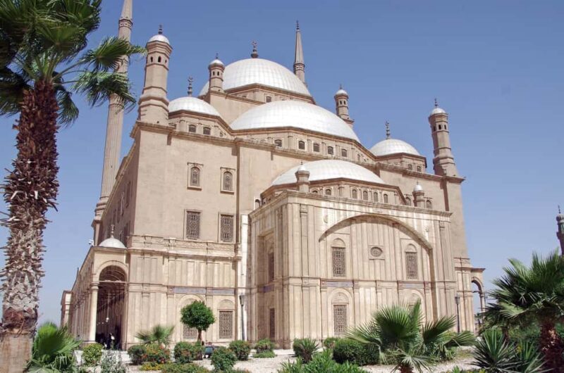 Cairo: Synagogue, Church, and Mosque Private Tour with Entry - Practical Tips for Visiting the Churches and Synagogue