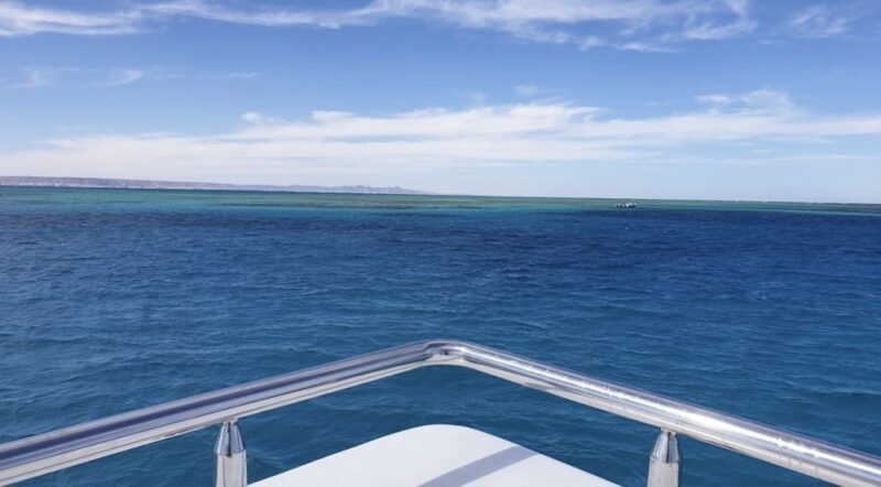 Cairo to Red Sea: VIP Yacht Cruise, Snorkeling & Lunch - Who Should Consider This Tour?