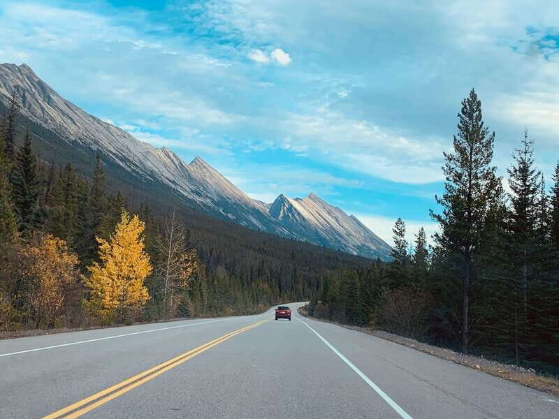 Calgary: 3-Day Lake Louise, Moraine, Emerald, Yoho, Icefield - Day 3: Icefield Adventure and Peyto Lake