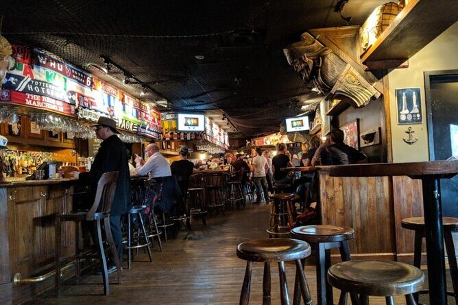 Calgary Bar Crawl: Cruisin' Calgary - The Bottom Line: Is It Worth It?