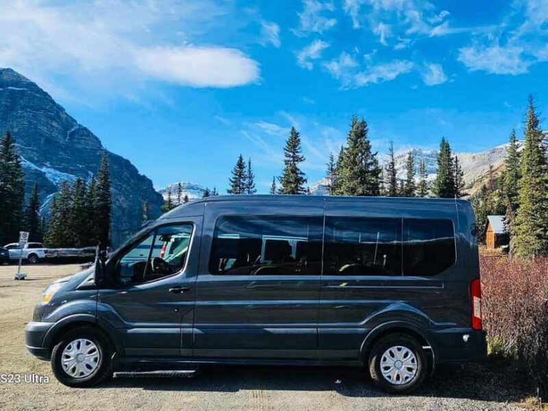 Calgary/Canmore/Banff: BEST of BANFF with LAKES Group Tour - Key Points