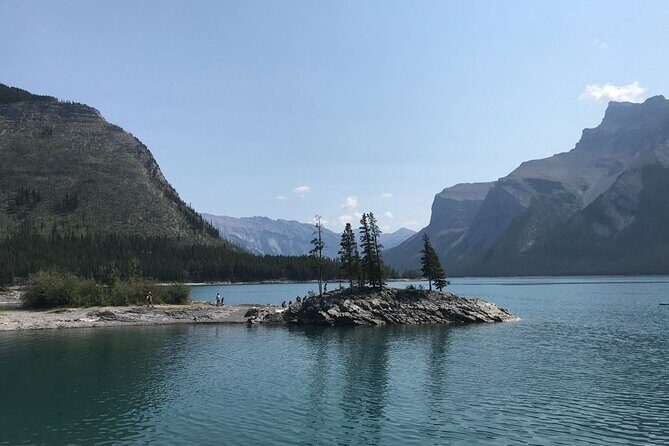 Calgary Private Airport Transfer: to/from Canmore & Banff - Who Is This Best For?