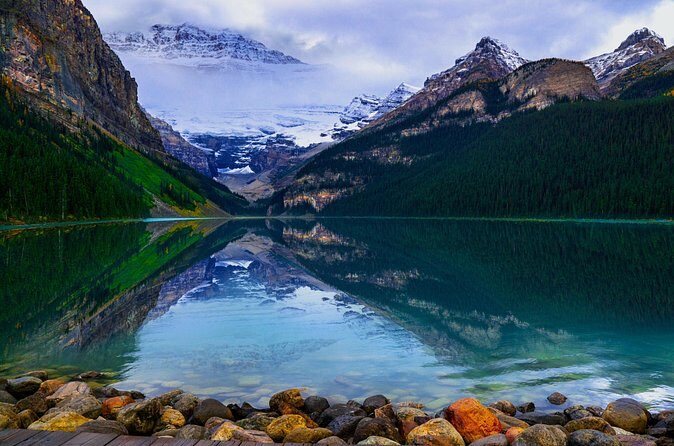 Calgary to Lake Louise and Lake Moraine - Authentic Experiences and Traveler Insights