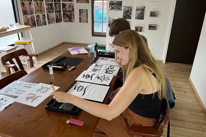 Calligraphy Class for Beginners in a Century-old Japanese House - An In-Depth Look at the Experience