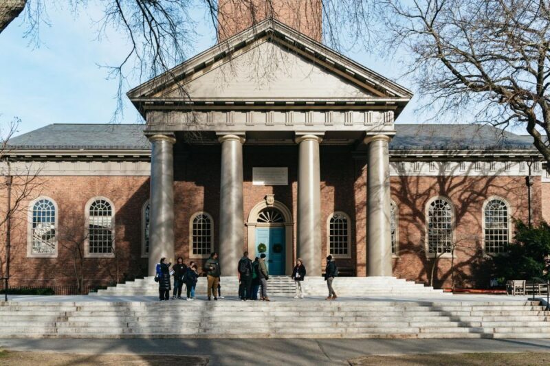 Cambridge: Harvard University Student-Guided Walking Tour - The Experience in Detail