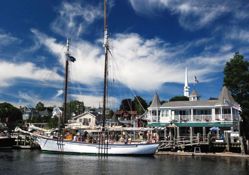 Camden: Historic Schooner Day Sailing Trip - Key Points