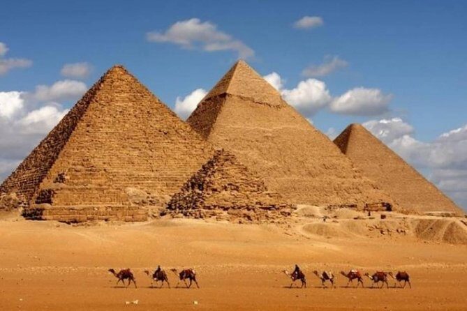 Camel Ride around the Pyramids During Sunrise Or Sunset - Key Points