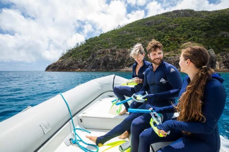 Camira Sunset Sail -Drinks & Snacks -Departing Airlie Beach - An In-Depth Look at the Camira Sunset Sail