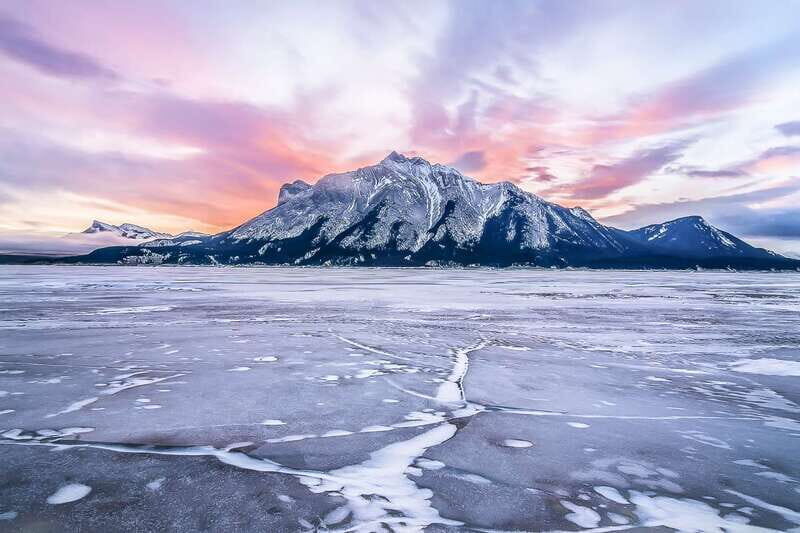 Canadian Rockies: Abraham Lake Ice Bubbles Helicopter Tour - What to Expect from This Tour