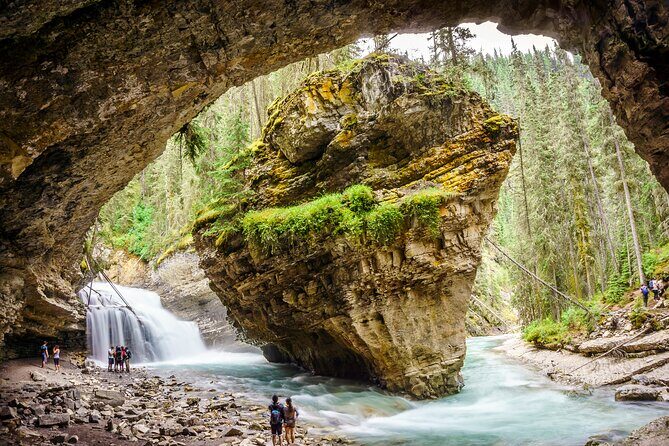 Canadian Rockies Self-Guided Driving & Walking Audio Tour Bundle - Key Points
