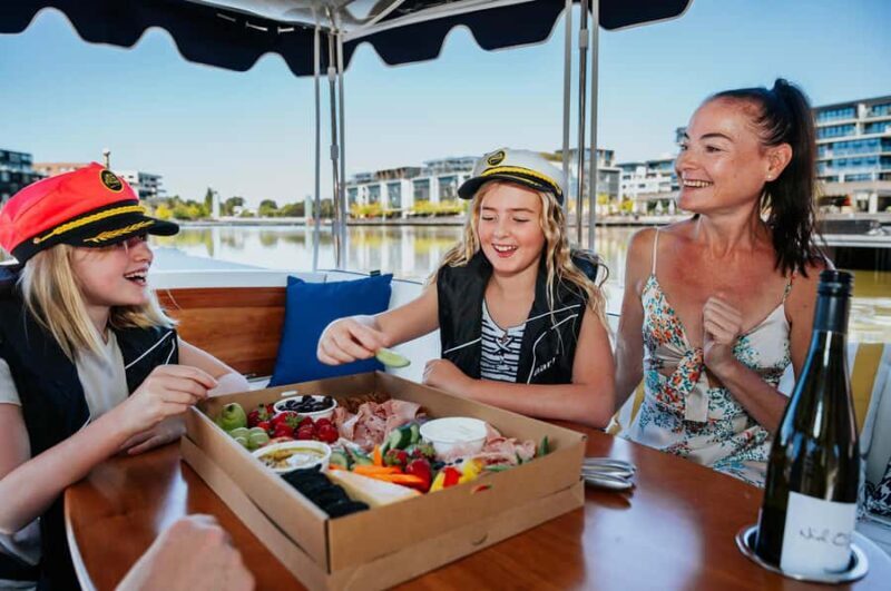 Canberra: Lake Burley Griffin Self-Drive Electric Boat - FAQ