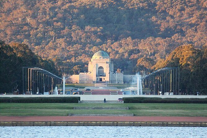 Canberra Private Sightseeing Tours from Sydney - Who Is This Tour Best For?