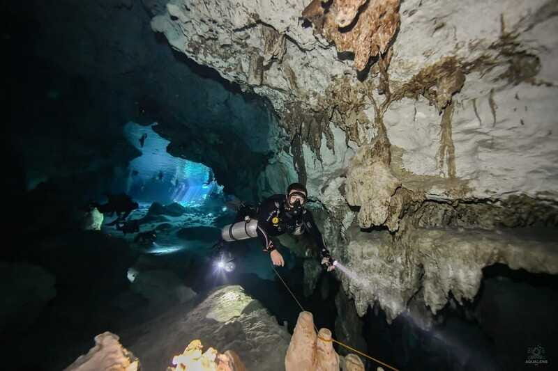 Cancun 2 Cenote Dives: The Pit & Dos Ojos - Certified Divers - The Role of Guides and Safety