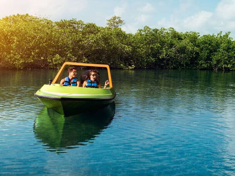 Cancun: 2Hour Speedboat Experience - Key Points