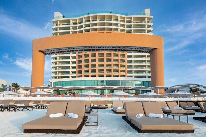 Cancun Airport and Beach Palace Resort Cancun Private Shuttle - Key Points