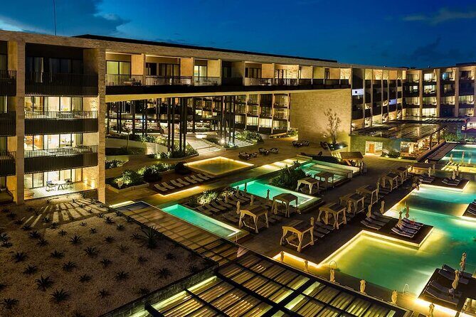 Cancun Airport and Grand Hyatt Playa del Carmen Private Shuttle - Why Choose a Private Shuttle?
