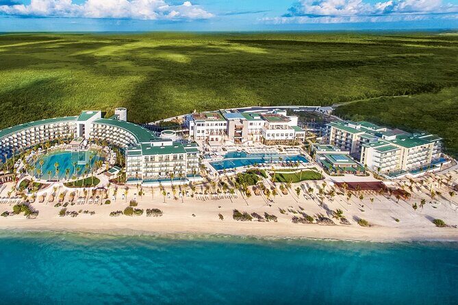 Cancun Airport and Haven Riviera Cancún Private Shuttle - Key Points