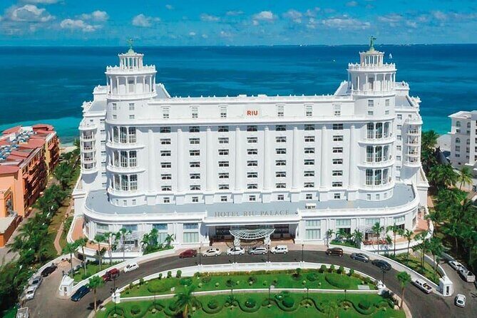 Cancun Airport and Hotel Riu Palace Las Americas Private Shuttle - Key Points